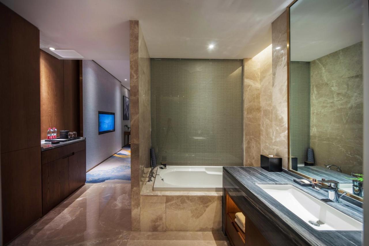 Wyndham Shiyan Downtown Hotell Eksteriør bilde
