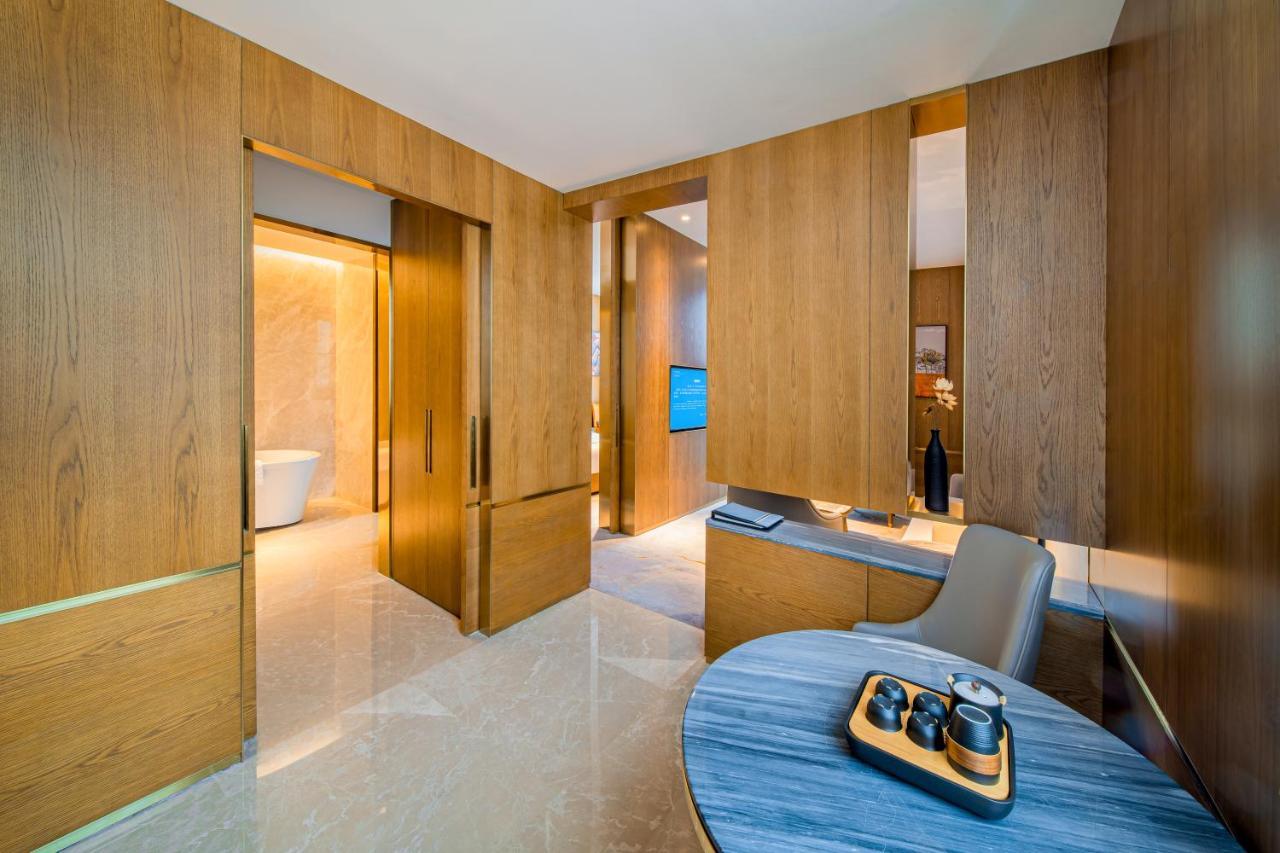 Wyndham Shiyan Downtown Hotell Eksteriør bilde